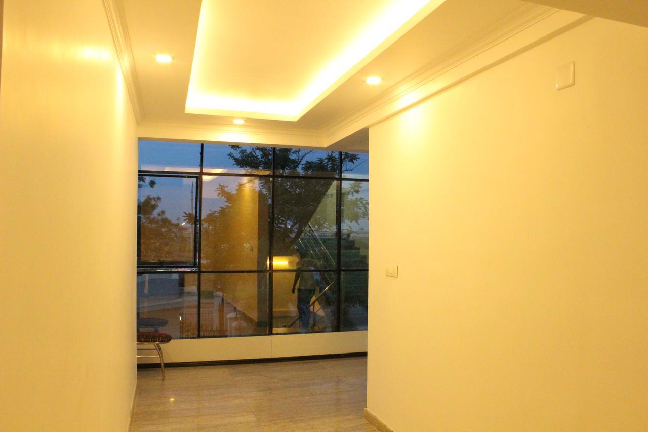 Ebenezer Plaza Hotel Nedumbassery Exterior photo